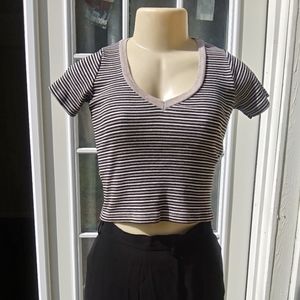 Brandy Melville short sleeve top